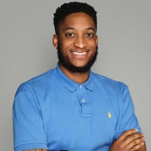 Meet your Posher, Louis